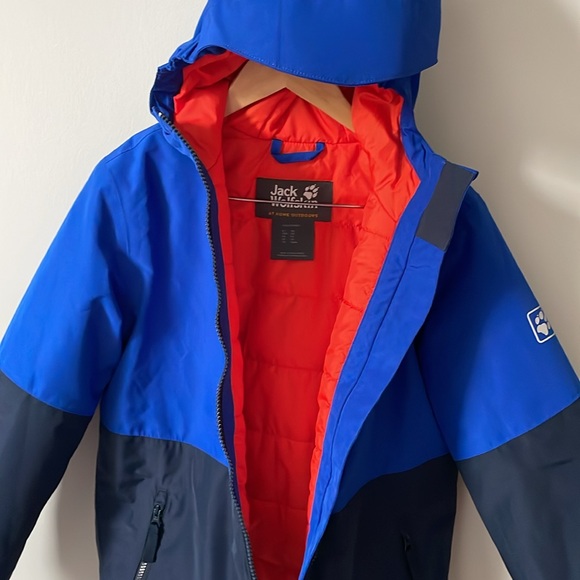Jack Wolfskin Blue and Navy Blue with Hood size 7-8 - Picture 4 of 4